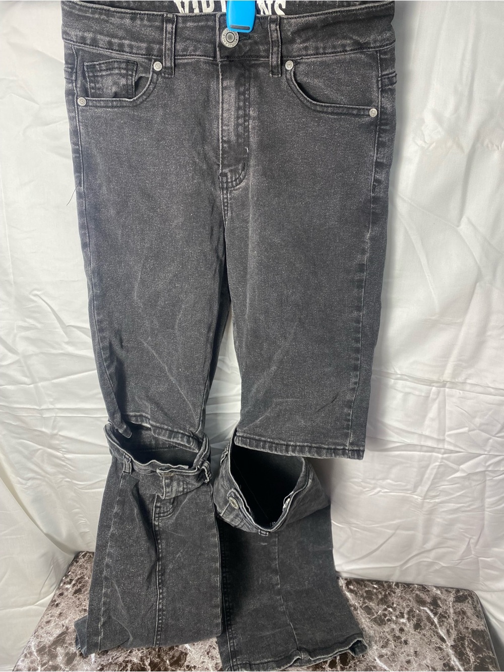 VIPWomen Straight Jeans in Washed Black